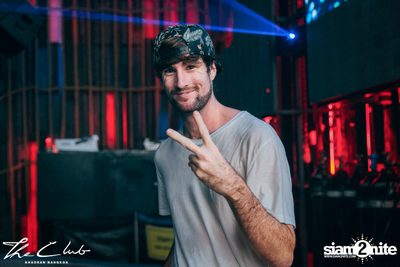 Sam Collins at The Club Khaosan — photo 27