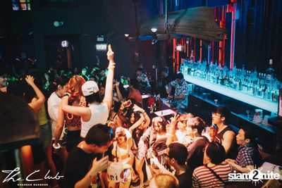 Jaden Bojsen at The Club Khaosan — photo 3