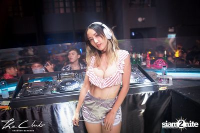Jaden Bojsen at The Club Khaosan — photo 90