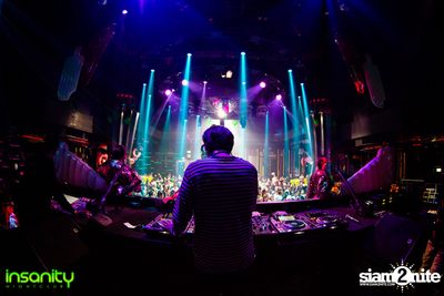 Songkran Festival 2019 w/ Robert Falcon ที่ Insanity Nightclub — photo 23