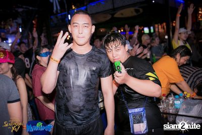 Songkran Space Splash Foam Party at Maldives — photo 12