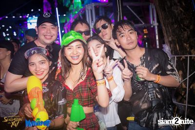 Songkran Space Splash Foam Party at Maldives — photo 19