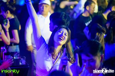 Songkran Festival 2019 กับ Furroshus x Q Da Hypeman ที่ อินเซนิตี้ ไนท์คลับ — photo 79