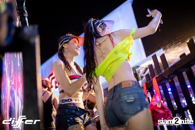 งาน Differ Songkran: Summer Fresh 2019 — photo 71