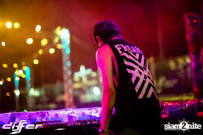 งาน Differ Songkran: Summer Fresh 2019 — photo 226