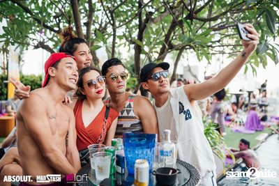 Splash Pool Party | SPLASH at Aloft — photo 8