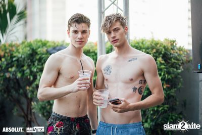 Splash Pool Party | SPLASH at Aloft — photo 29