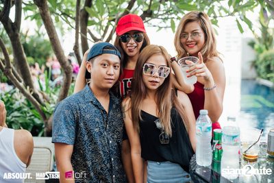 Splash Pool Party | SPLASH at Aloft — photo 34