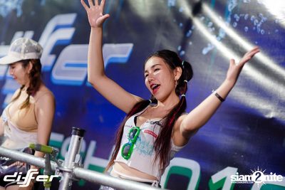 Differ Songkran: Summer Fresh 2019 — photo 208