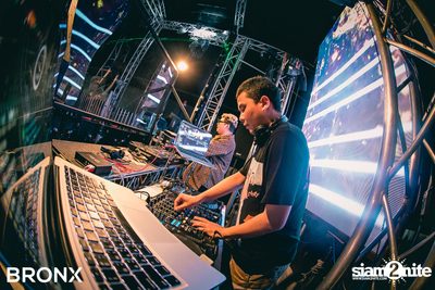 Bronx x Begin Bar นำเสนอ Songkran Fest 2019 — photo 16