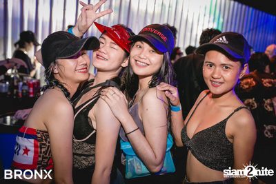 Bronx x Begin Bar นำเสนอ Songkran Fest 2019 — photo 61