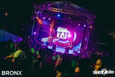 Bronx x Begin Bar นำเสนอ Songkran Fest 2019 — photo 96