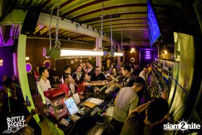 Grand Opening ที่ บ็อทเทิลร็อคเก็ต คราฟท์เบียร์บาร์ — photo 81