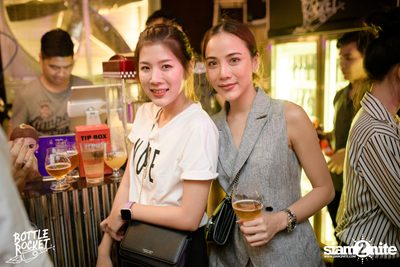 Grand Opening ที่ บ็อทเทิลร็อคเก็ต คราฟท์เบียร์บาร์ — photo 166