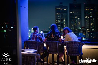 Gals Night at Aire Bar — photo 18