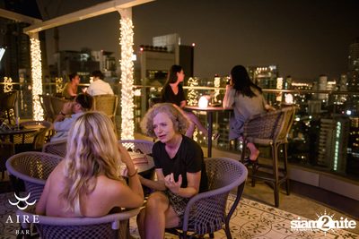 Gals Night at Aire Bar — photo 28