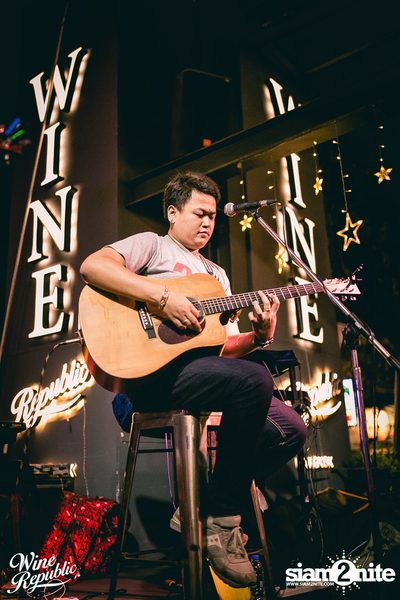 Aof Pongsak at Wine Republic — photo 19