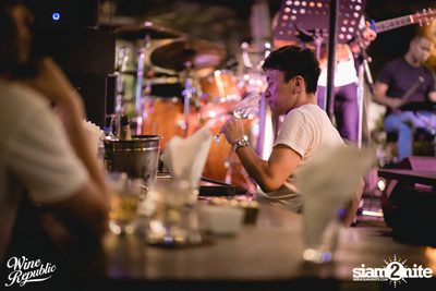 Aof Pongsak at Wine Republic — photo 42