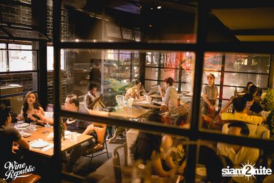 Aof Pongsak at Wine Republic — photo 56
