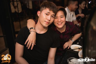 ETC. at 20Something Bar — photo 17
