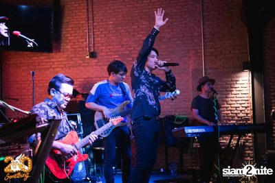 ETC. at 20Something Bar — photo 24