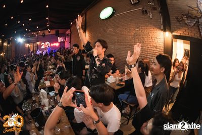 ETC. at 20Something Bar — photo 62
