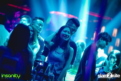 ANG ที่ Insanity Nightclub — photo 20