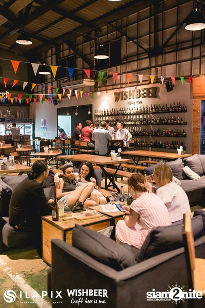 The Pogues Irish Whiskey and Beer Cocktail ที่ วิชเบียร์ โฮม บาร์ — photo 206