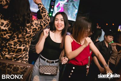 Yok Lor Party EP1 ที่ บรองซ์ — photo 65