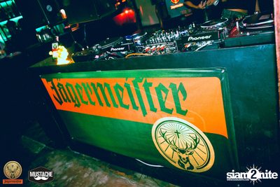 Jägermeister นำเสนอ Nakadia ที่ มุสตาช บาร์ — photo 20