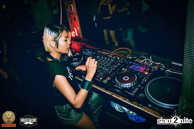 Jägermeister นำเสนอ Nakadia ที่ มุสตาช บาร์ — photo 24