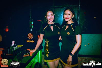 Jägermeister นำเสนอ Nakadia ที่ มุสตาช บาร์ — photo 25