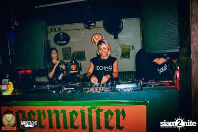 Jägermeister นำเสนอ Nakadia ที่ มุสตาช บาร์ — photo 31