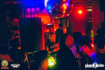 Jägermeister นำเสนอ Nakadia ที่ มุสตาช บาร์ — photo 36