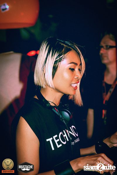 Jägermeister นำเสนอ Nakadia ที่ มุสตาช บาร์ — photo 41