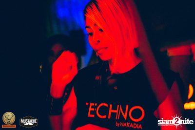 Jägermeister นำเสนอ Nakadia ที่ มุสตาช บาร์ — photo 44