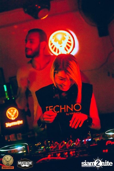 Jägermeister นำเสนอ Nakadia ที่ มุสตาช บาร์ — photo 47