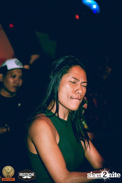 Jägermeister นำเสนอ Nakadia ที่ มุสตาช บาร์ — photo 49