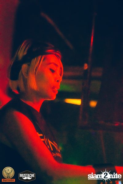 Jägermeister นำเสนอ Nakadia ที่ มุสตาช บาร์ — photo 64