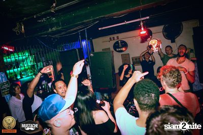 Jägermeister นำเสนอ Nakadia ที่ มุสตาช บาร์ — photo 100