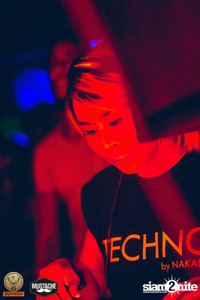Jägermeister นำเสนอ Nakadia ที่ มุสตาช บาร์ — photo 106