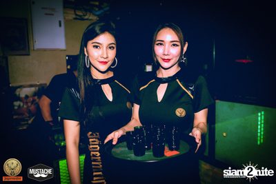 Jägermeister นำเสนอ Nakadia ที่ มุสตาช บาร์ — photo 130