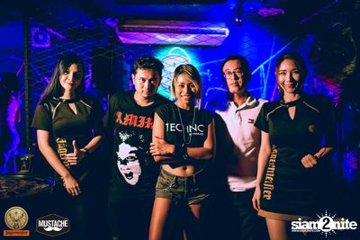 Jägermeister นำเสนอ Nakadia ที่ มุสตาช บาร์ — photo 146