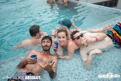 งาน amBar Pool Party — photo 45