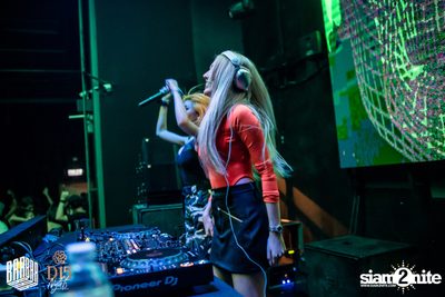 Saturday Night at BARBARBAR — photo 108