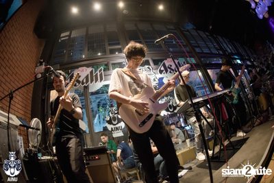 The TOYS at AINU Bar — photo 64