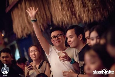 The TOYS at AINU Bar — photo 90