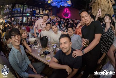 The TOYS at AINU Bar — photo 96