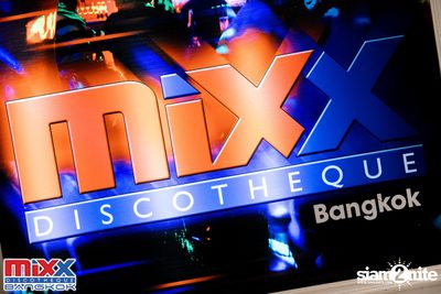 Hot Pants Meets Stilettos Party at MIXX Bangkok — photo 3