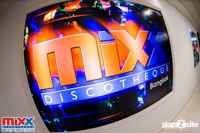 Hot Pants Meets Stilettos Party at MIXX Bangkok — photo 5